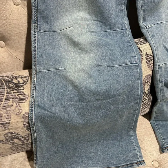 Love Denim Flare Jeans in Light Blue - Picture 7 of 10